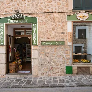https://can-mayol-fornalutx.balearic-islands.net