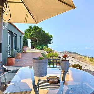 https://el-topo.in-canary-islands.com